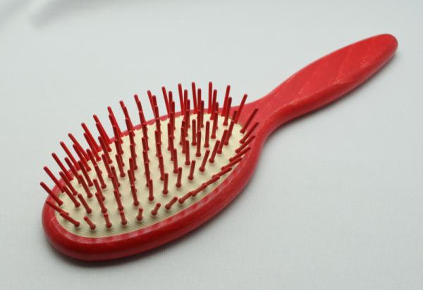 Rote Haarbürste, oval, Buchenholz lackiert, mit lackierten Holzstifte